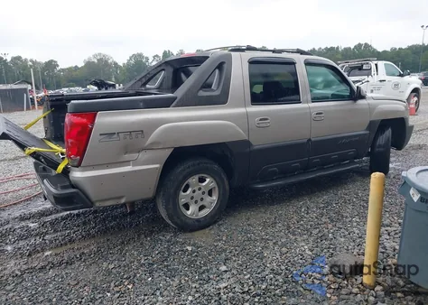 2004 Chevrolet Avalanche 1500 z USA, uszkodzony, nr VIN 3GNEC12T54G133257